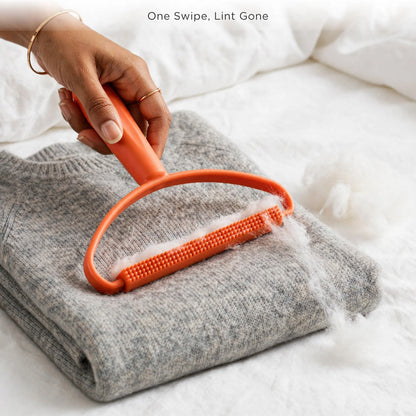 2-in-1 Lint Remover Fabric Brush – Remove Lint & Pet Hair